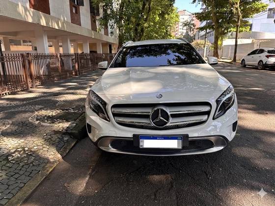MERCEDES-BENZ GLA 200 1.6 CGI ADVANCE 16V TURBO FLEX 4P AUTOMÁTICO